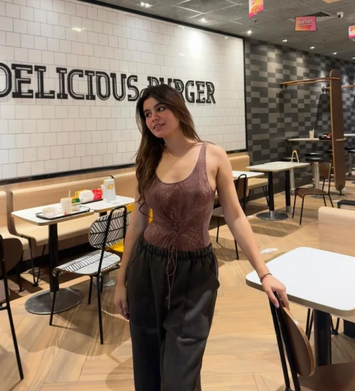 Anaya Housewife Escort Rajouri Garden Delhi